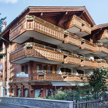 Daniela Hotel 4*