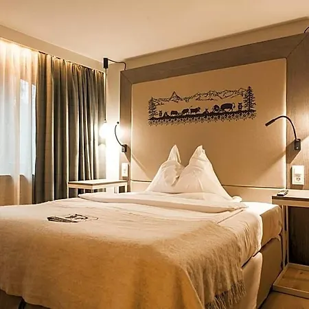 Daniela Hotel
