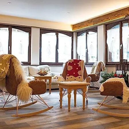 Hotel Daniela 4*
