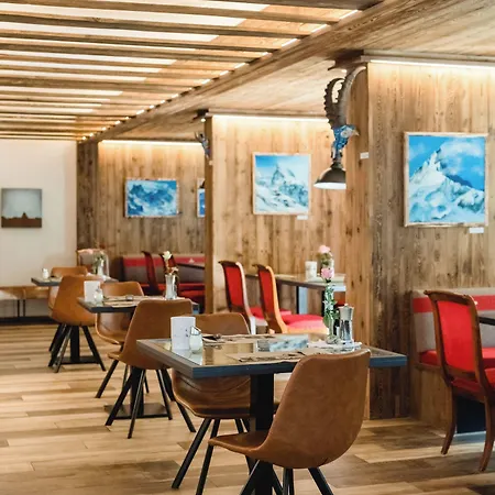 Daniela 4* Церматт