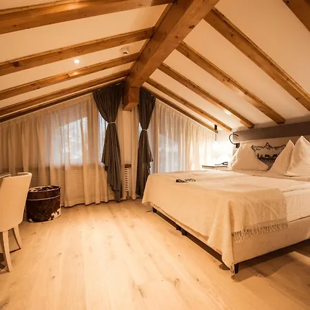 Daniela 4* Церматт
