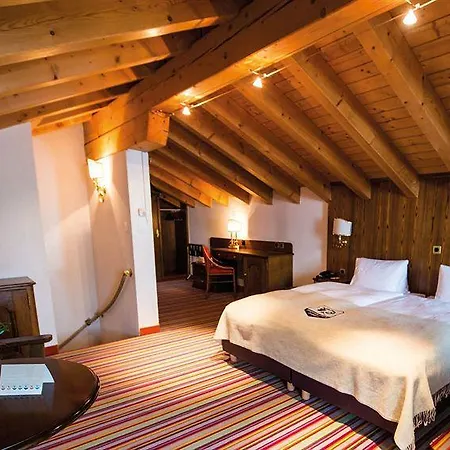 Hotel Daniela 4*