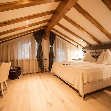 Daniela 4* Церматт