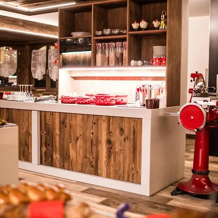 Daniela 4* Ζερμάτ